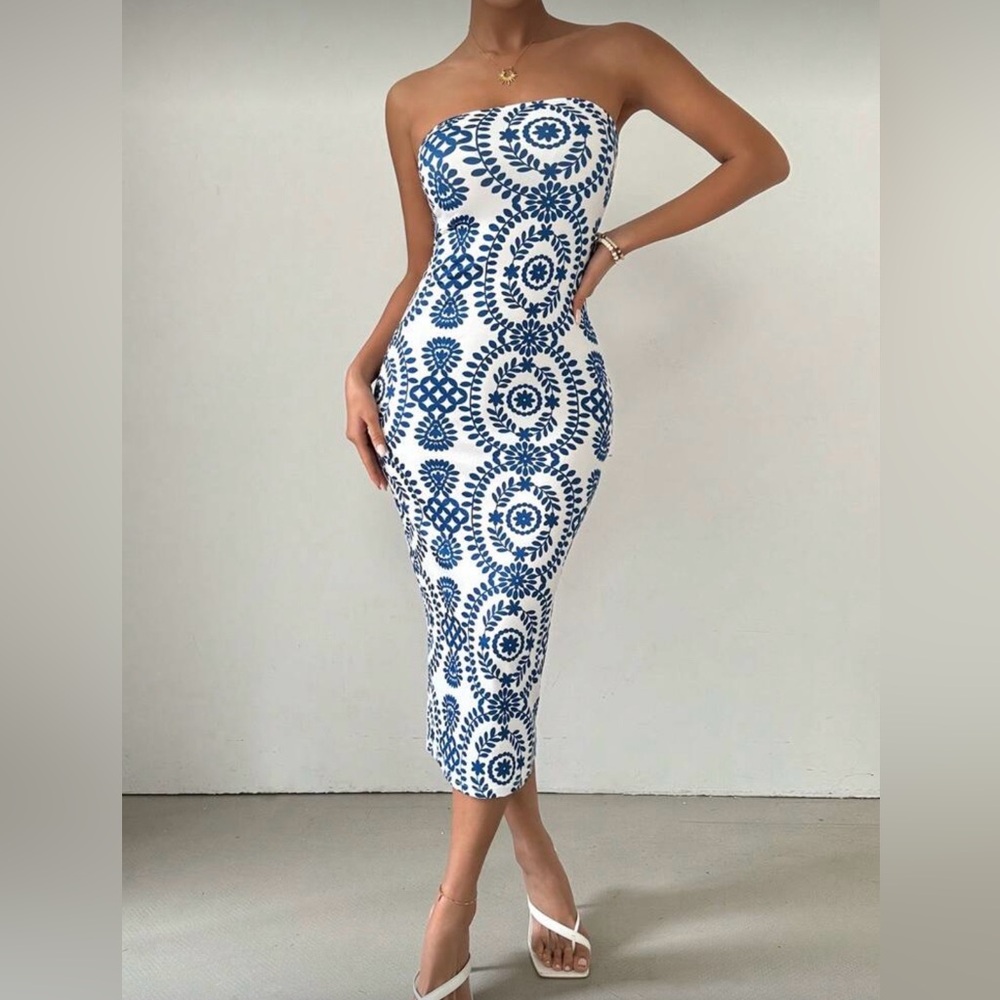 Elegant Blue and White Strapless Dress